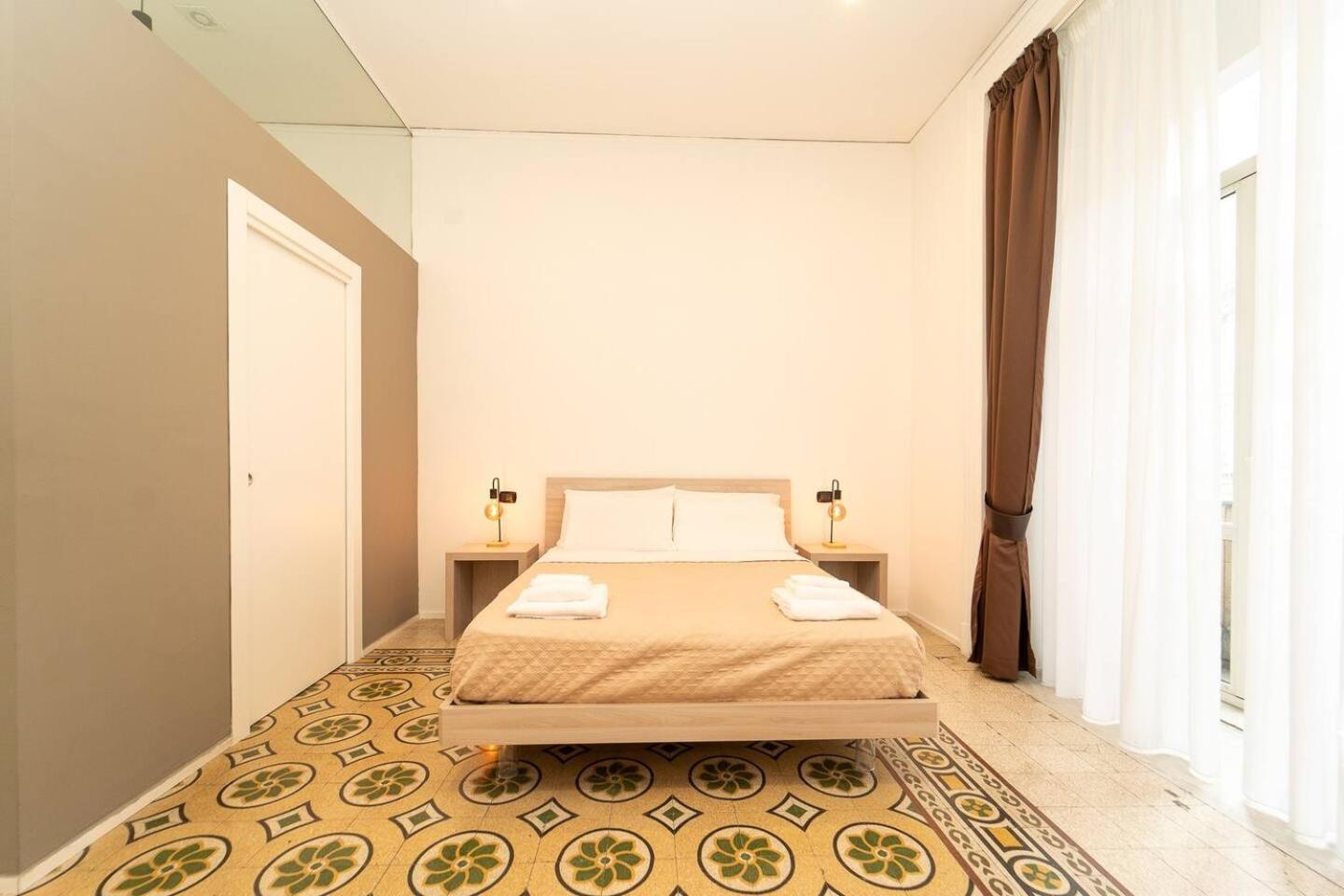 La Piazza Suite 那不勒斯 外观 照片